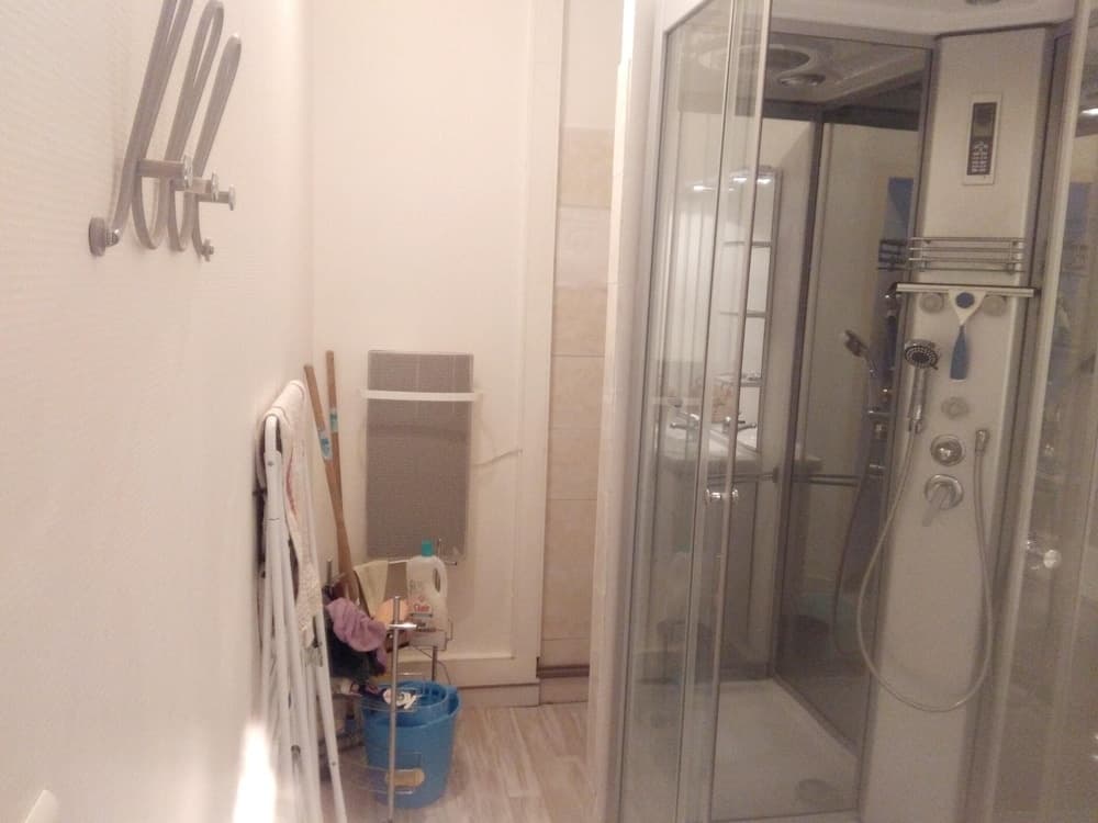 Apartment With one Bedroom in Jonzac, With Terrace and Wifi - Miniature 7
