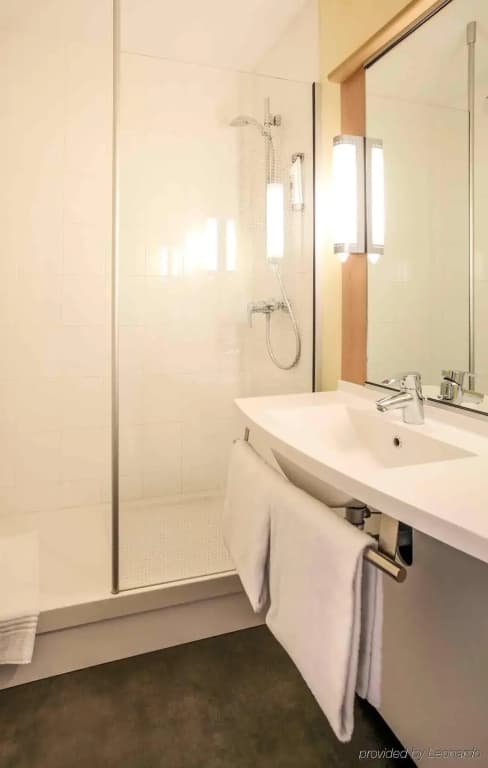 Ibis Chalons En Champagne - Miniature 8