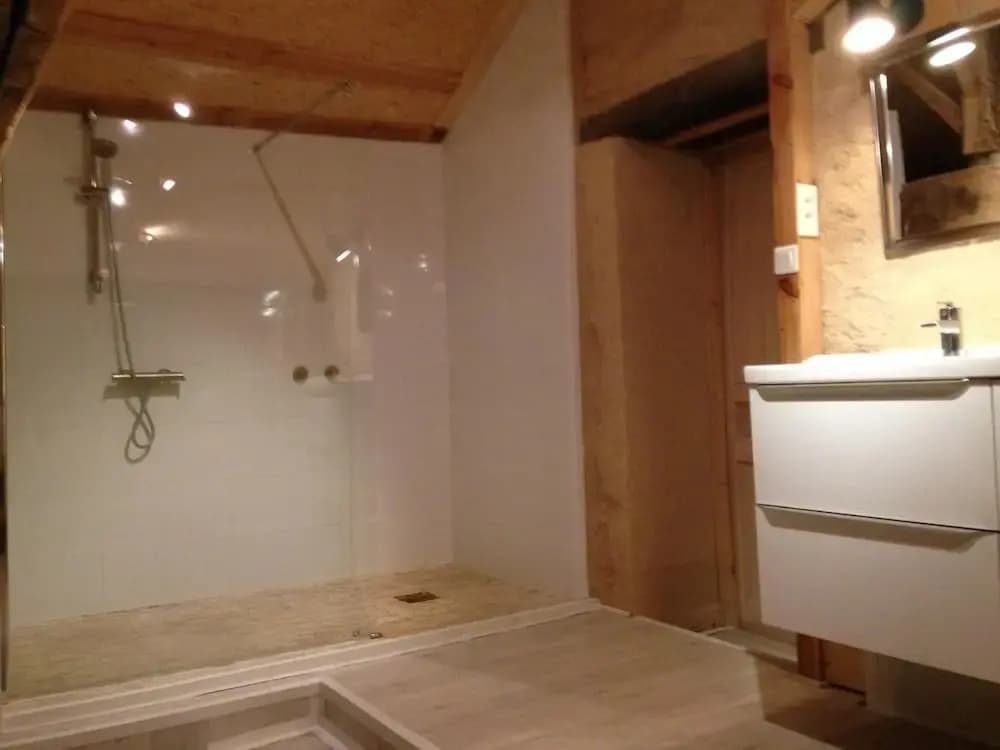 Chambres d'Hotes la Source - Miniature 7