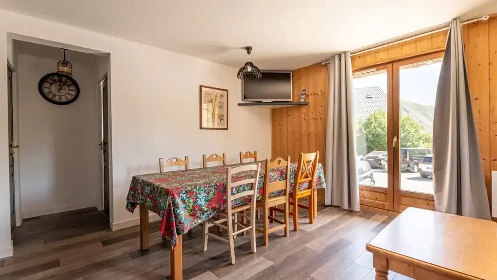 Apartment in France Near Ski Resort & Center - Photo 5