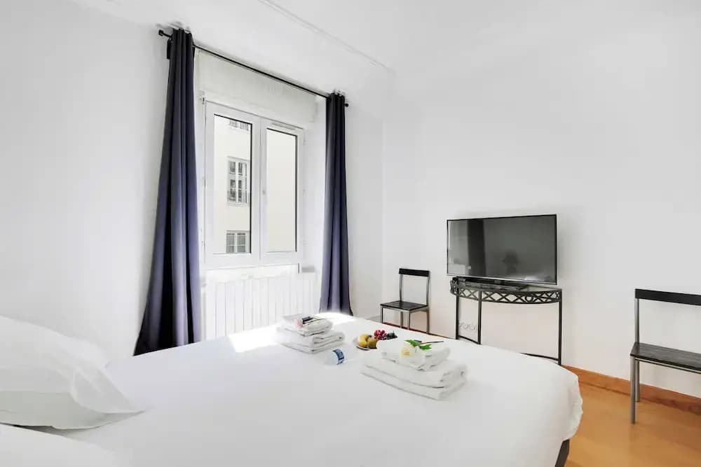 Fancy Apartment - 2br/6p - Canal Saint-martin - Photo 2
