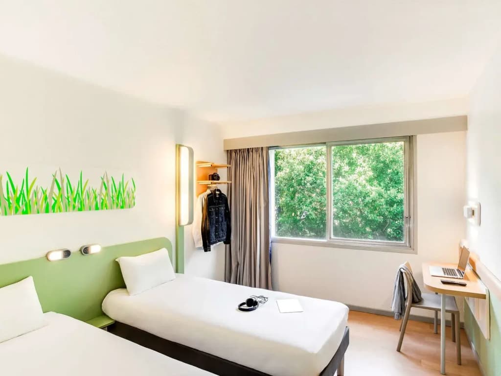 ibis budget Pau Lescar - Photo 3