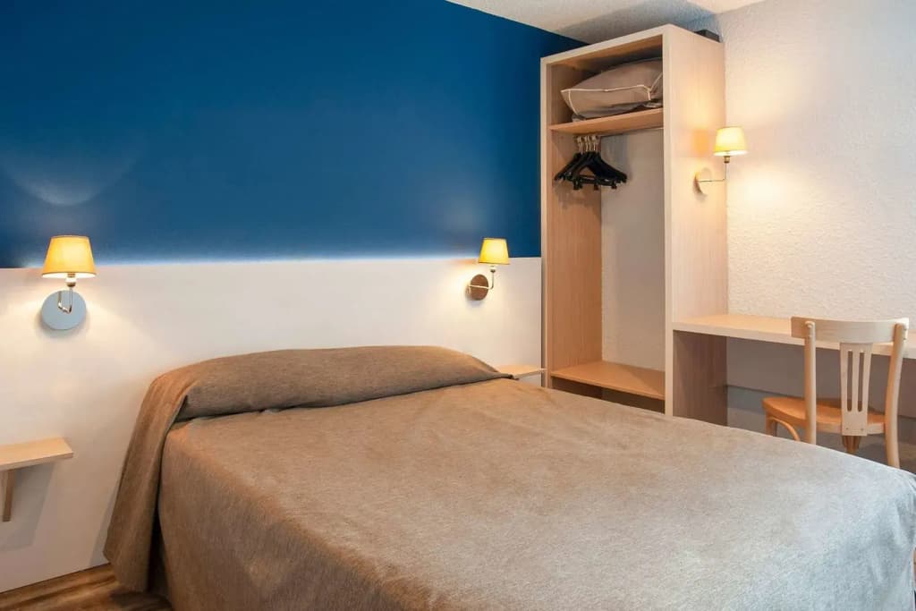 Brit Hotel Argentan - Miniature 6