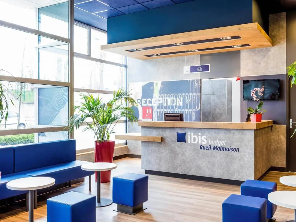ibis budget Rueil Malmaison - Photo 2