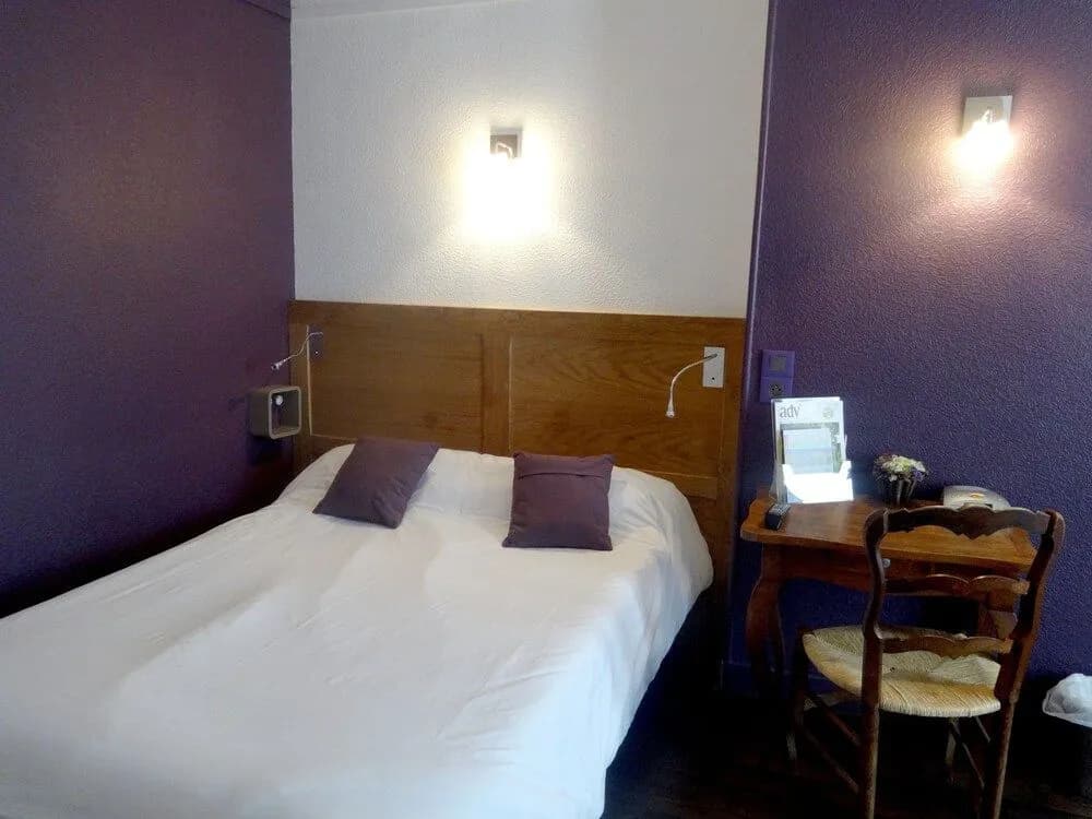 Hotel Restaurant Du Montligeon - Photo 3