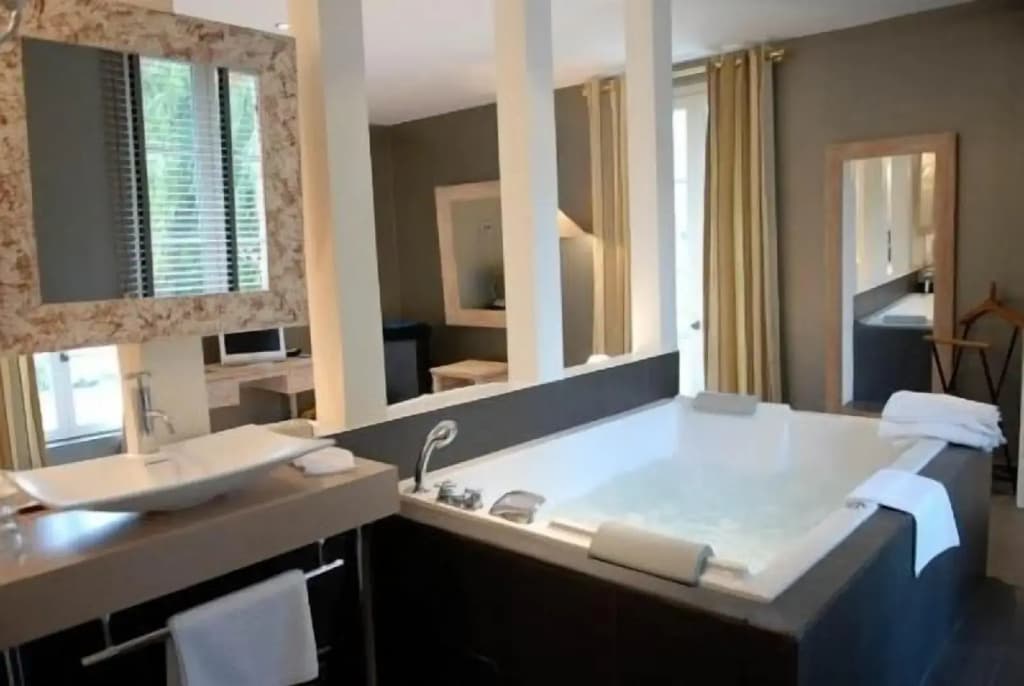 Domaine de Joinville & Spa - Miniature 8