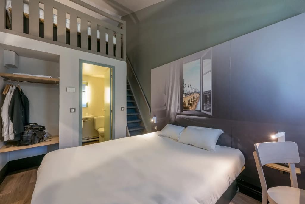 B&B HOTEL Lyon Saint-Priest - Photo 2