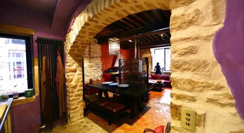Barbary Lane House Rental - Photo 1
