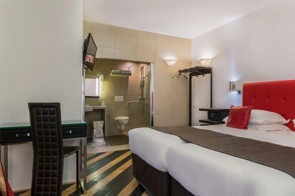 Hotel Aida Marais - Photo 5