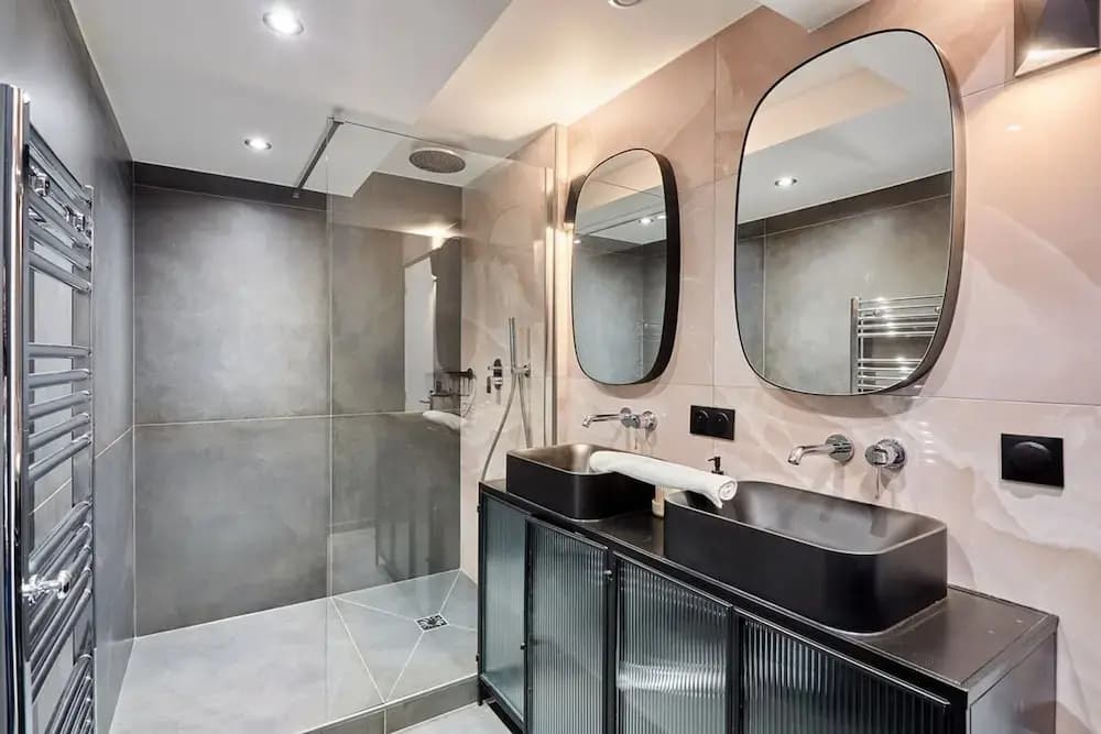 Modern Parisian Apartment Center of Paris - Miniature 6