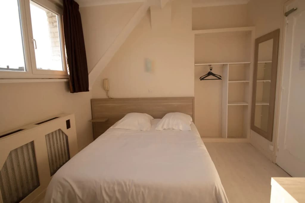 Hôtel Pacific - Photo 4