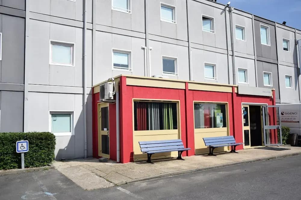 Hotel Design Booking - Photo 1