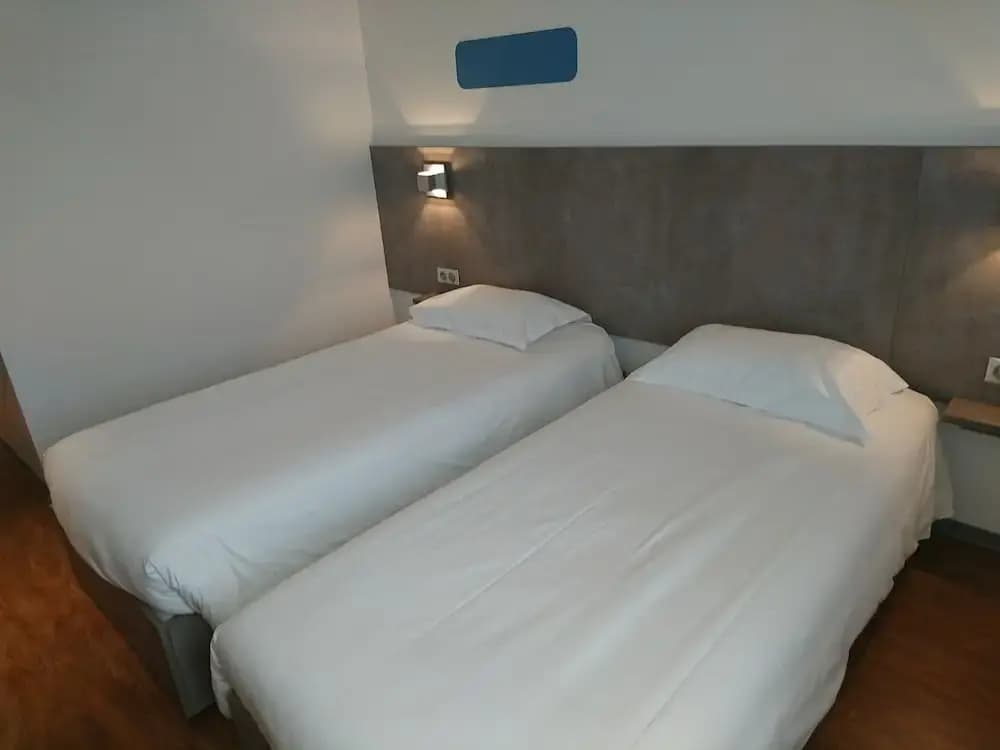 H24 HOTEL Le Mans - Miniature 6