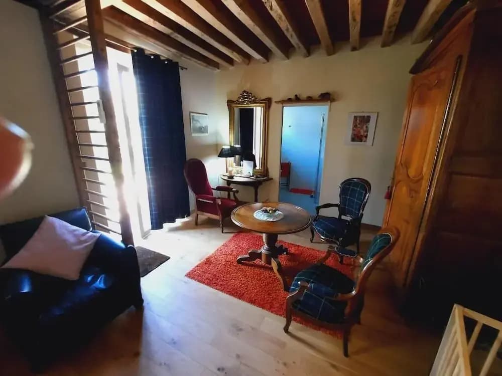 Stuart Lodge - Photo 5