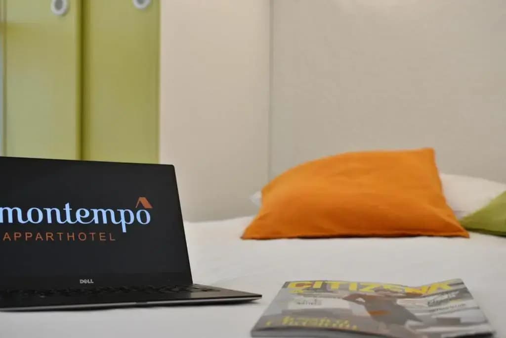 Montempô Apparthôtel Evry - Photo 5