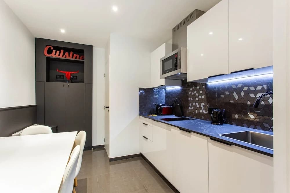 Magnificent Apartment - 2br/6p - Republique - Miniature 7