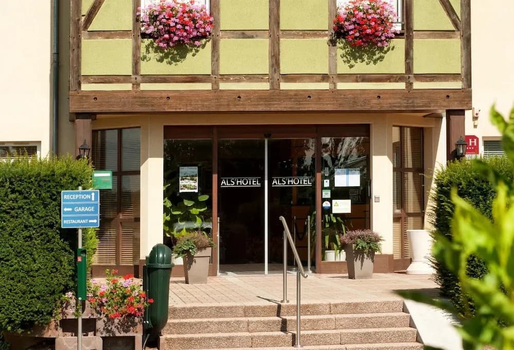 ALS Hotel - Photo 1