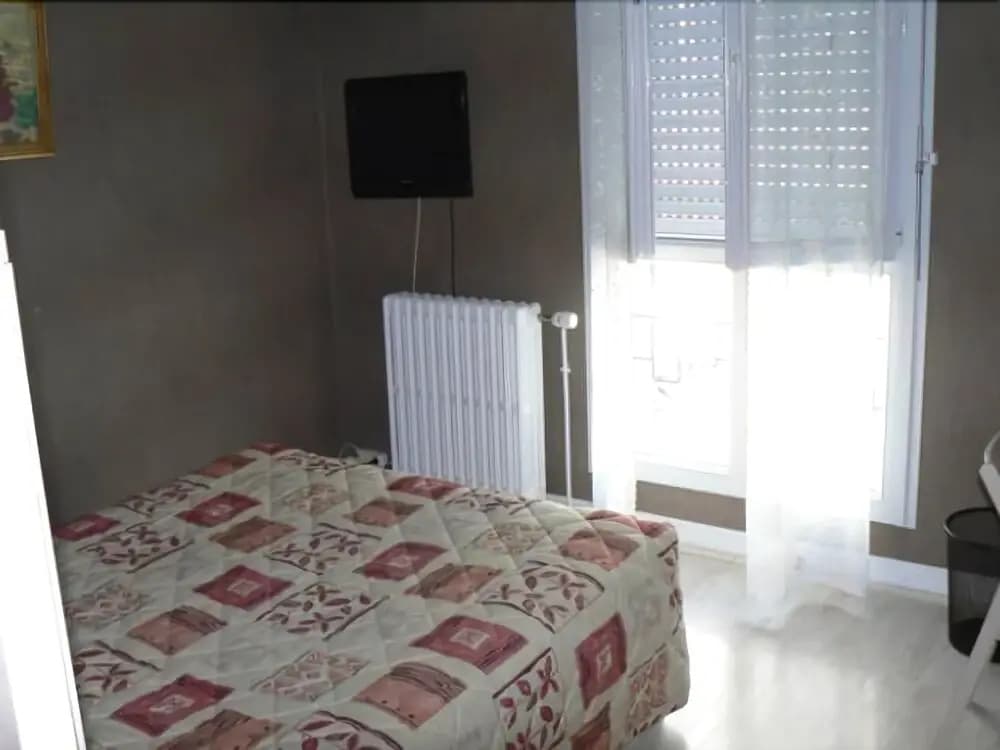 Hotel du Commerce - Photo 2