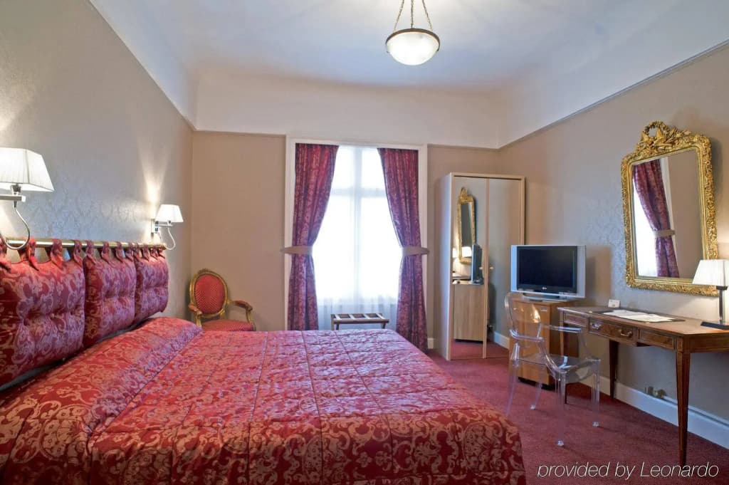 Grand Hotel Bellevue - Photo 3