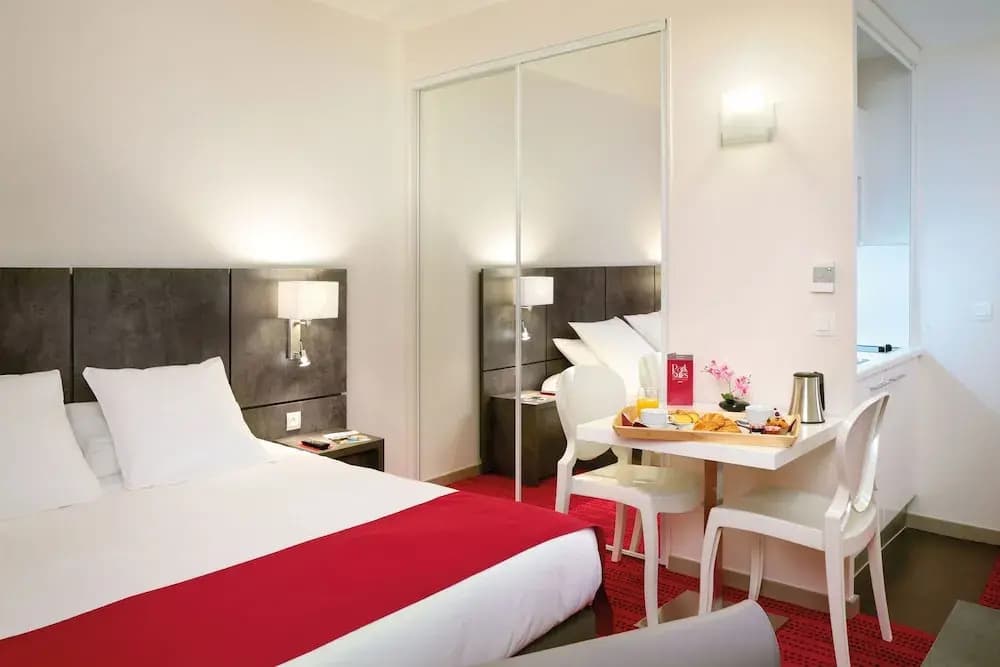 Appartcity Confort Grenoble Inovallee - Photo 5