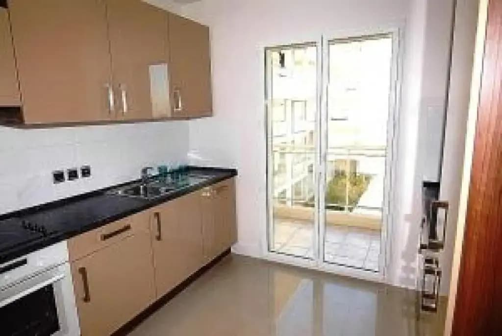 Stunning 2 Bed 2 Bath Apt on the Cannes sea Front has Swimming Pool and is a Secure Modern Building - 464 - Miniature 7