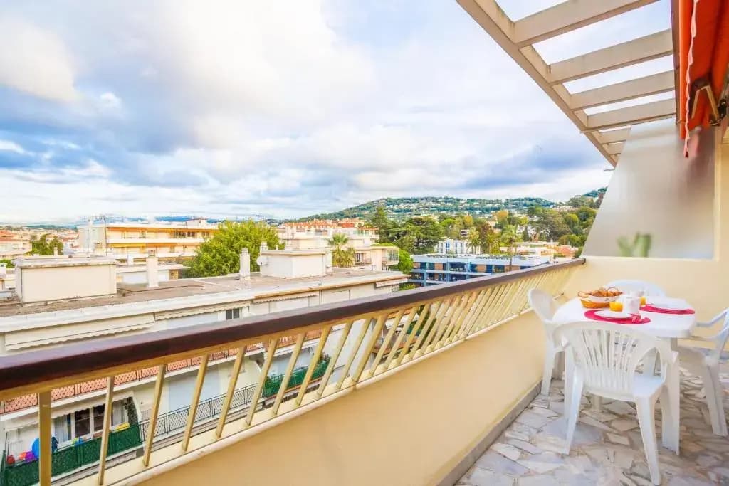 One BDRM flat AC-Congress,Beaches by Olidesi - Photo 2