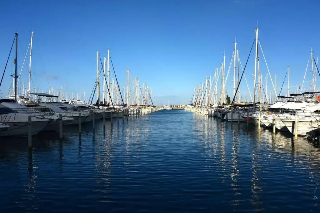 Port-Vincent - Photo 3