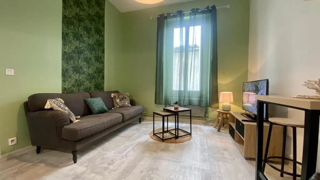 Appartement 30m2 - 400 métres Cité Médiavale - Photo 2