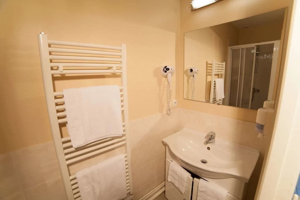 BRIT HOTEL Lannion vers Perros-Guirec - Miniature 6