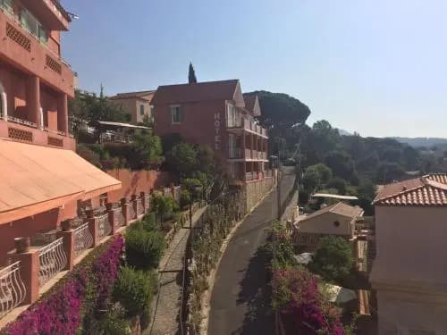 Hotel Restaurant Les Galets - Photo 1