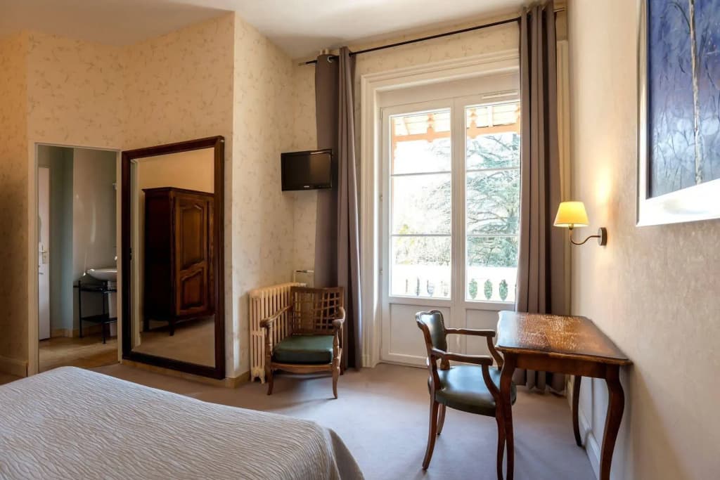 Domaine des Cèdres : Logis Hôtel, Résidence, Gîtes et Insolites - Photo 5