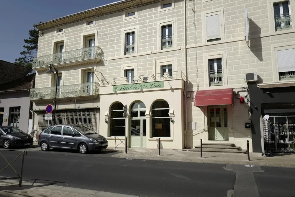Hotel de Ma Tante - Photo 1