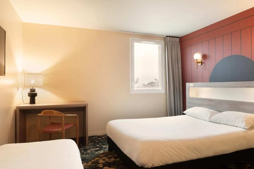 ibis Styles Versailles Saint Quentin en Yvelines - Photo 4