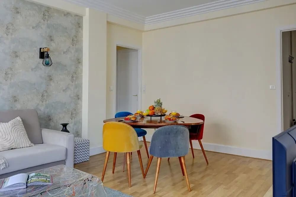 Elegant 1BR Near Eiffel & Champ de Mars - Photo 4