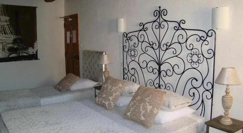 Hôtel le XVIIIème - Photo 4