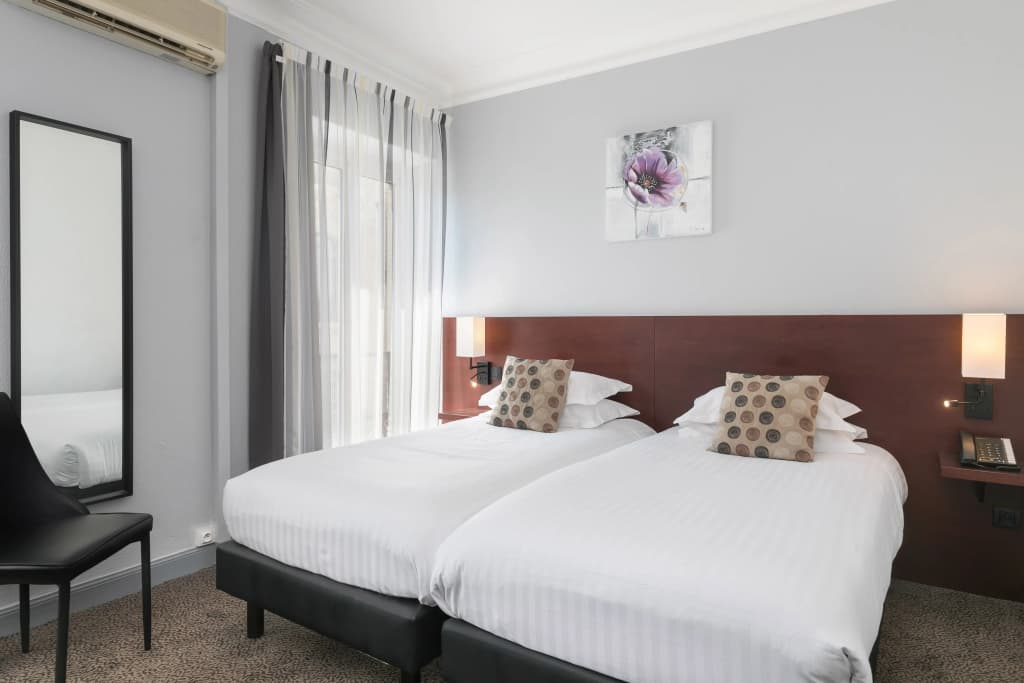 Best Western Plus Hotel Brice Garden - Miniature 7