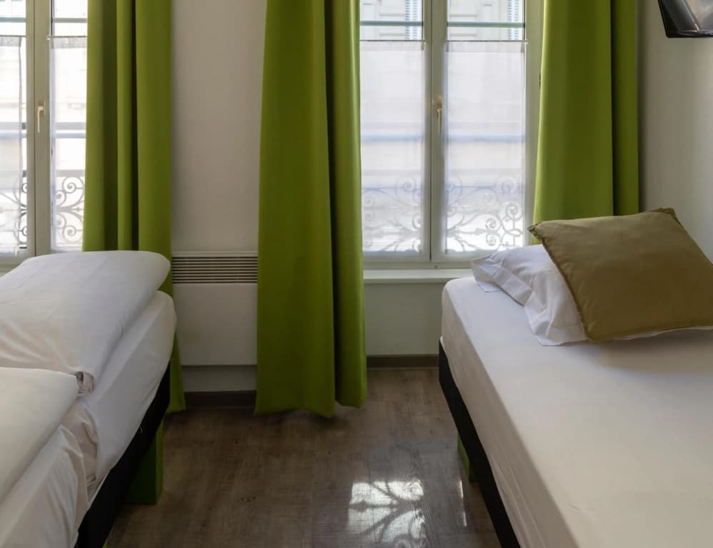 Hotel Victoria - Photo 3