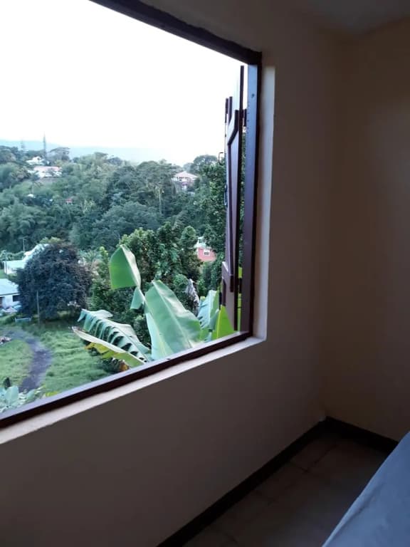 House With one Bedroom in Petit Bourg, With Wonderful Mountain View an - Photo 5