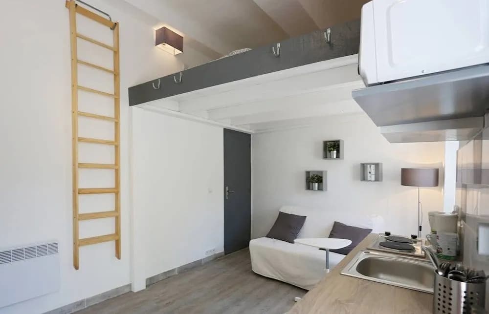 GregBnb - Le Saint Laurent- Toulon Ouest - Photo 5