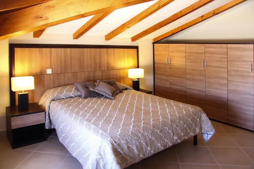 Apartment in Corsica Near Palombaggia Beach - Photo 3
