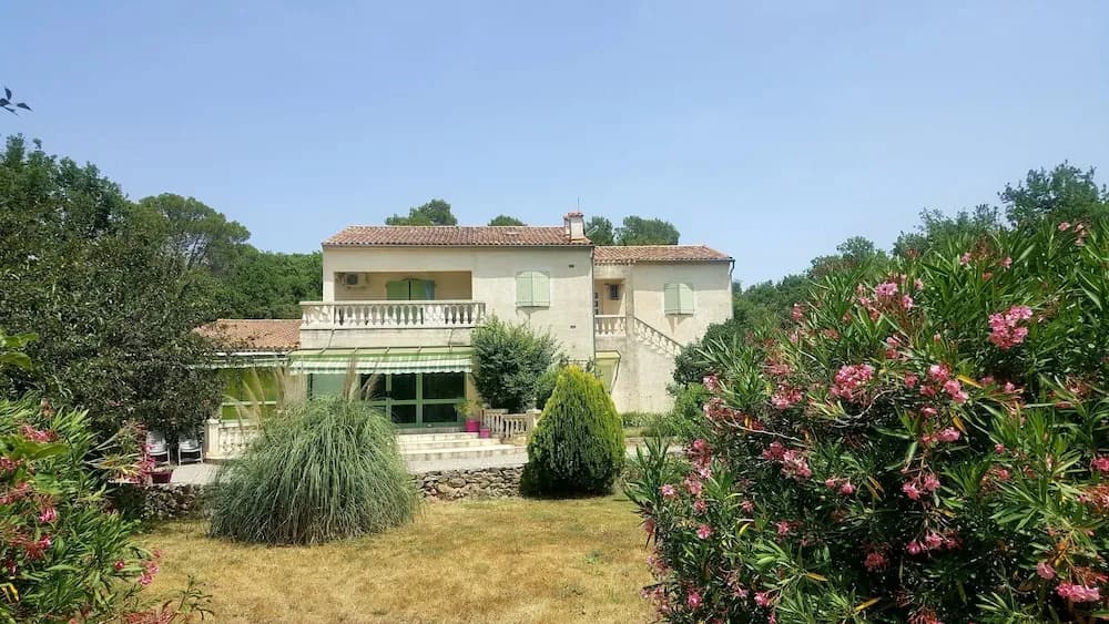 La Bastide de l'Issole - Photo 1