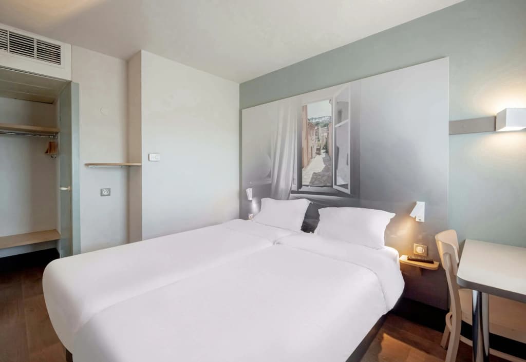 B&B HOTEL Hyères - Photo 4