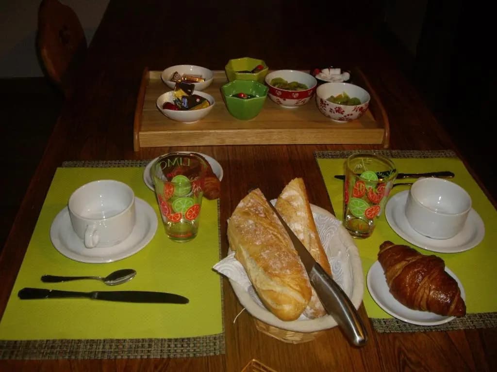 Chambres d'Hôtes Les Pierres Taillées - Photo 3