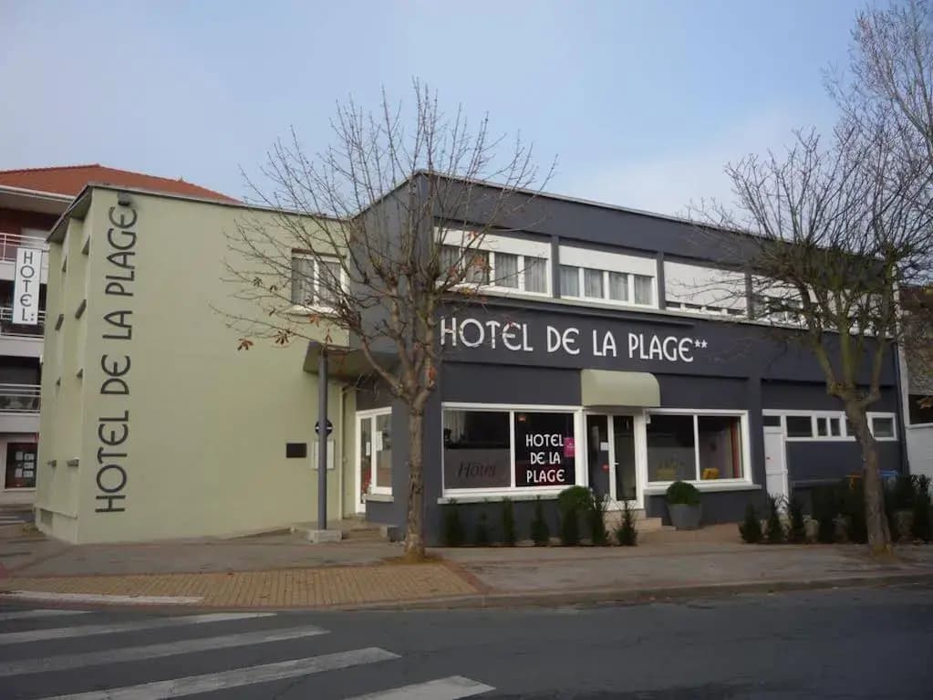 Hôtel de la Plage - Photo 1