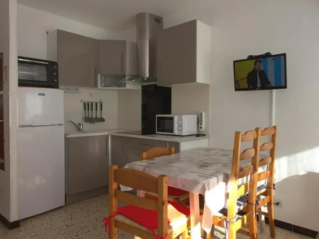 Appartement Balaruc-les-Bains, 1 pièce, 4 personnes - FR-1-553-101 - Miniature 7