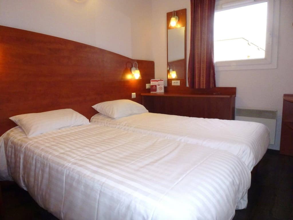 Best Hotel Paris Sud - Grigny - Photo 3