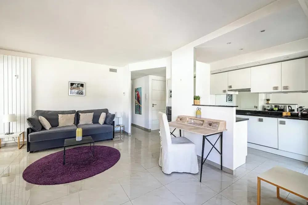 Brilliant Apartment Near the Croisette - Photo 2
