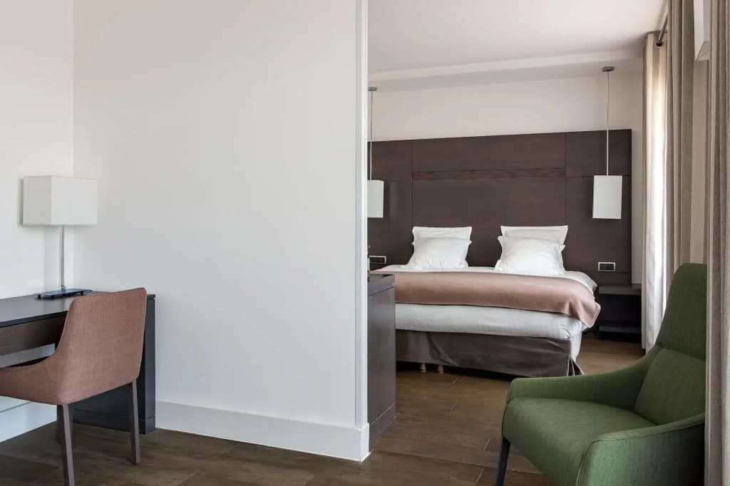 New Hotel of Marseille - Miniature 6