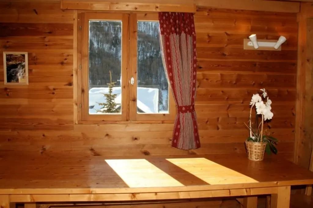 Chalet L'Eitièro hameau des Chazals Nevache Hautes Alpes - Miniature 6