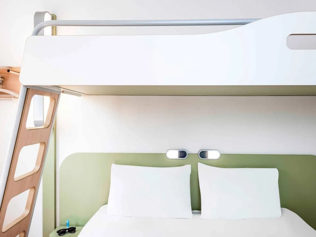 ibis budget Lyon Saint Genis Laval - Photo 5
